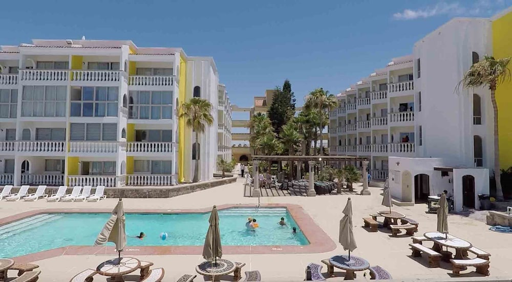Playa Bonita Resort 8/77
