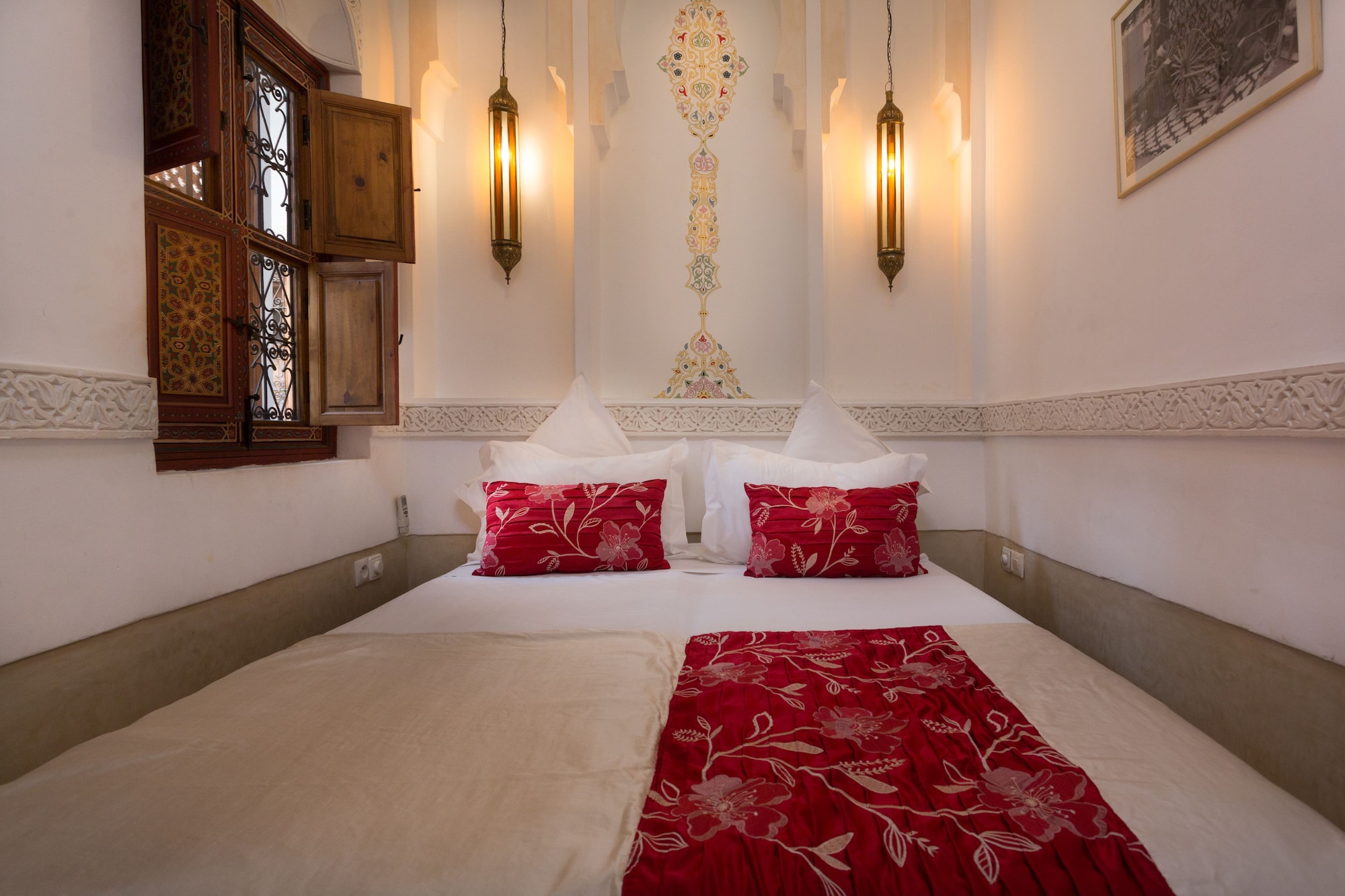 غرفة قياسية بسرير مزدوج بإطلالة على الفناء، Riad Melhoun Spa 4/10