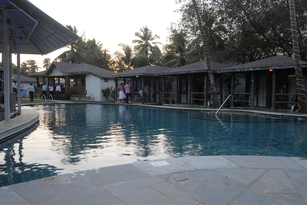 19 Belo Cabana 4/44