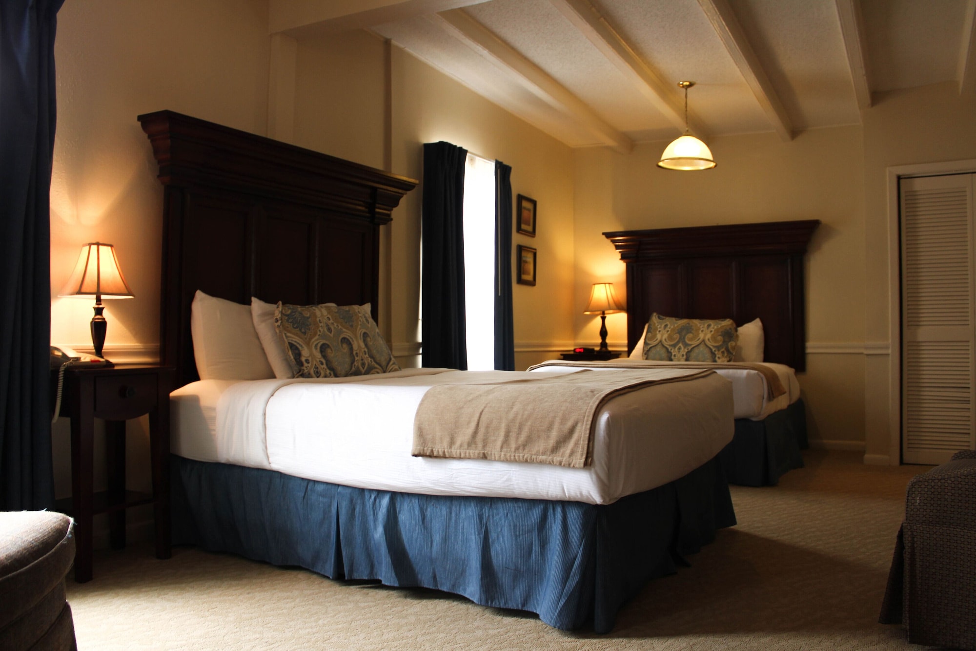 Premium, 2 Queen Beds, Hotel St Pierre French Quarter 2/8