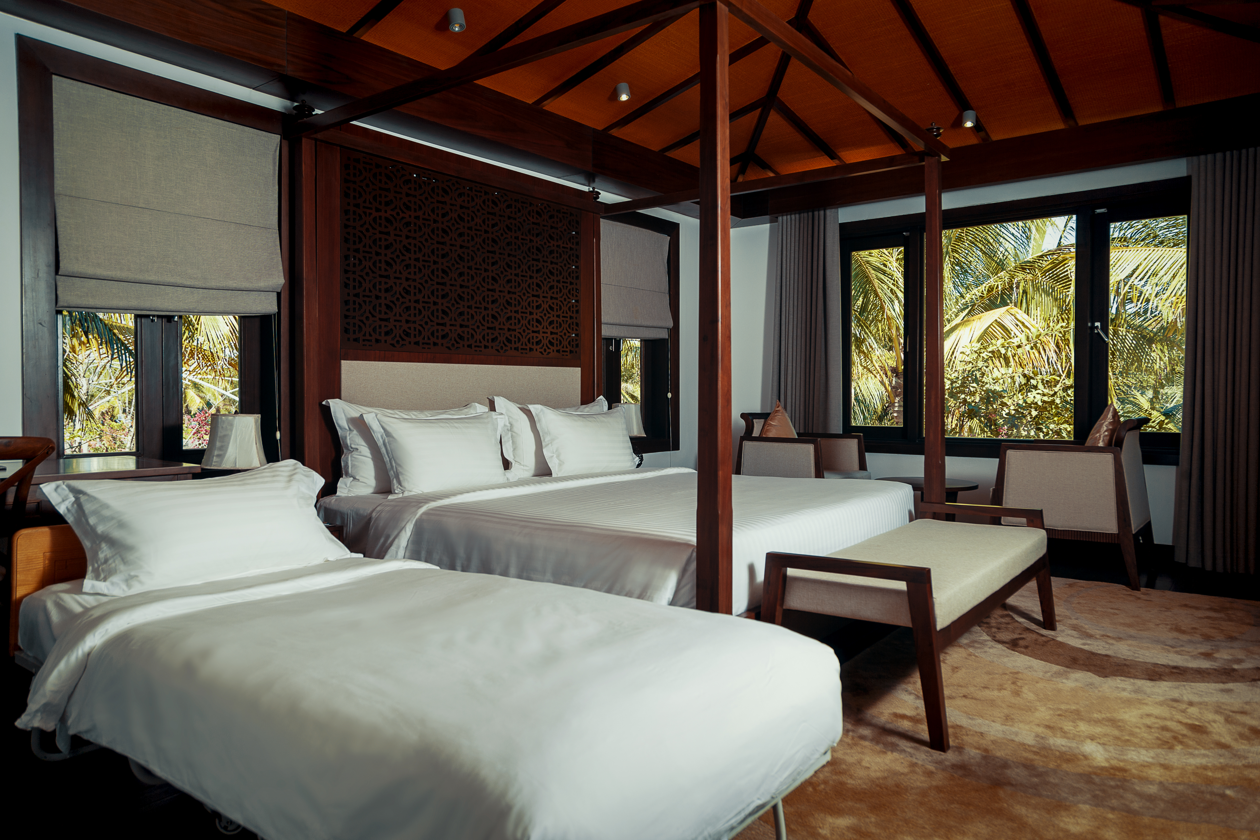 2 Bedrooms, Pool, Villa