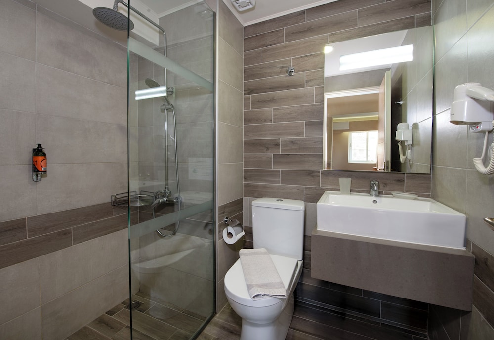 Atrion Resort Hotel 45/45