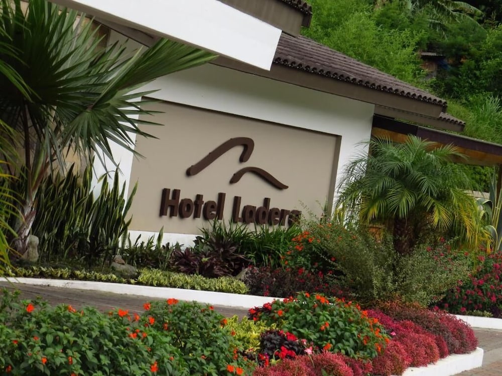 Hotel Ladera 5/50