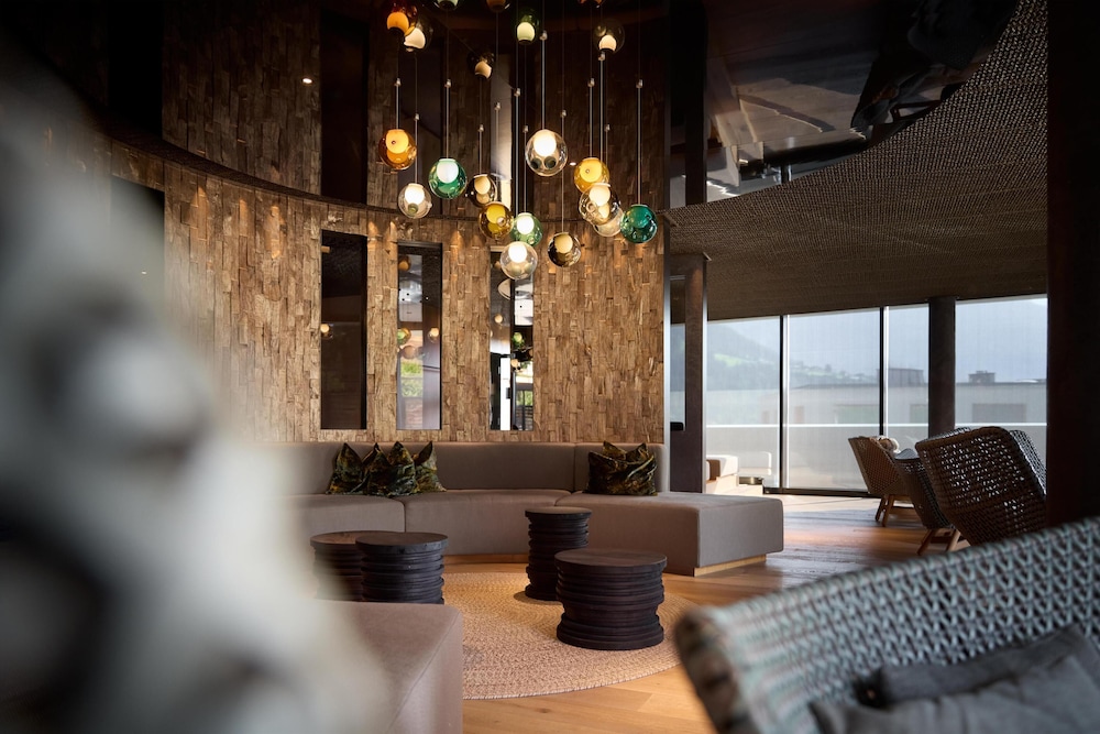 Me and All Hotel Flims, by Hyatt 42/62