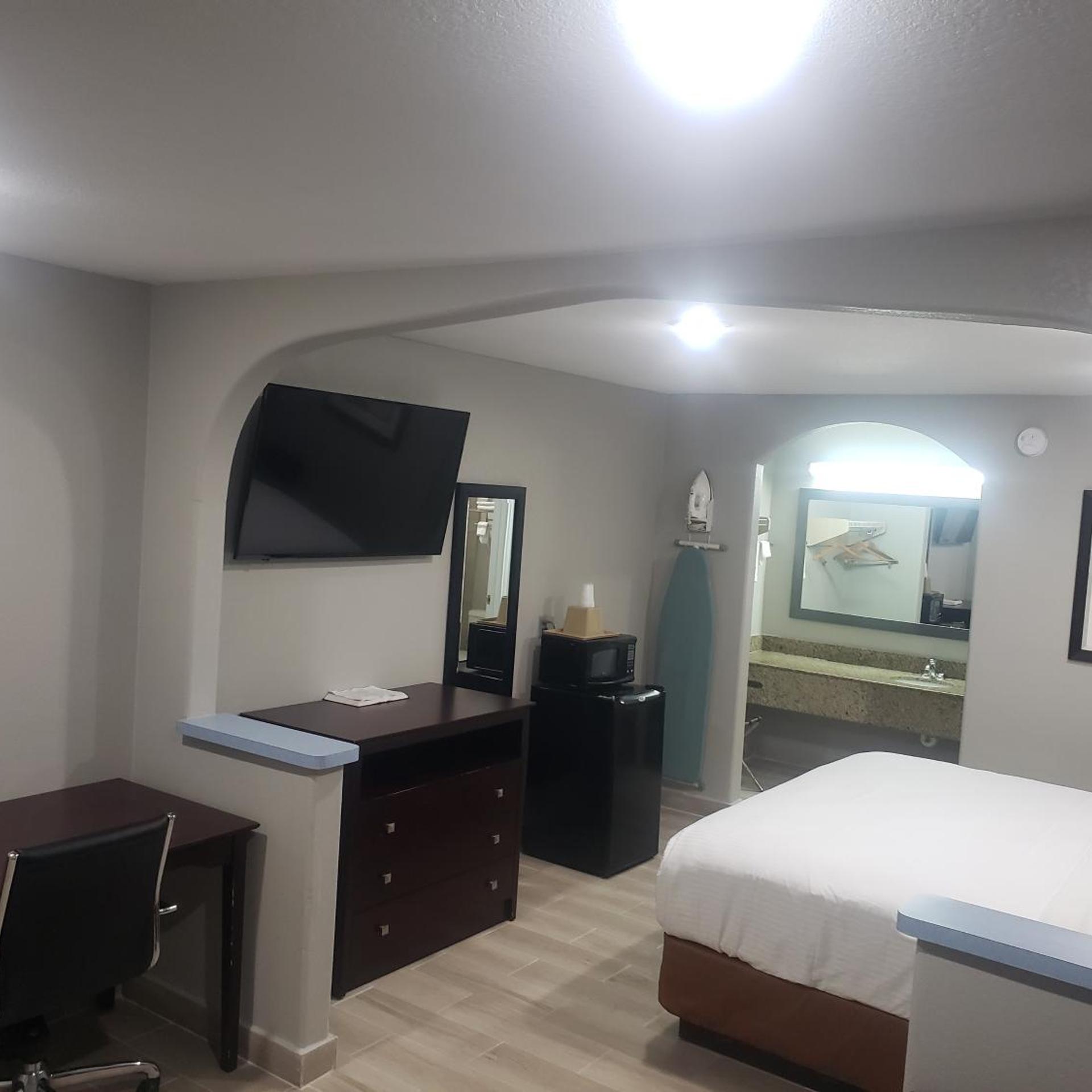 Cotulla Executive Inn 18/40