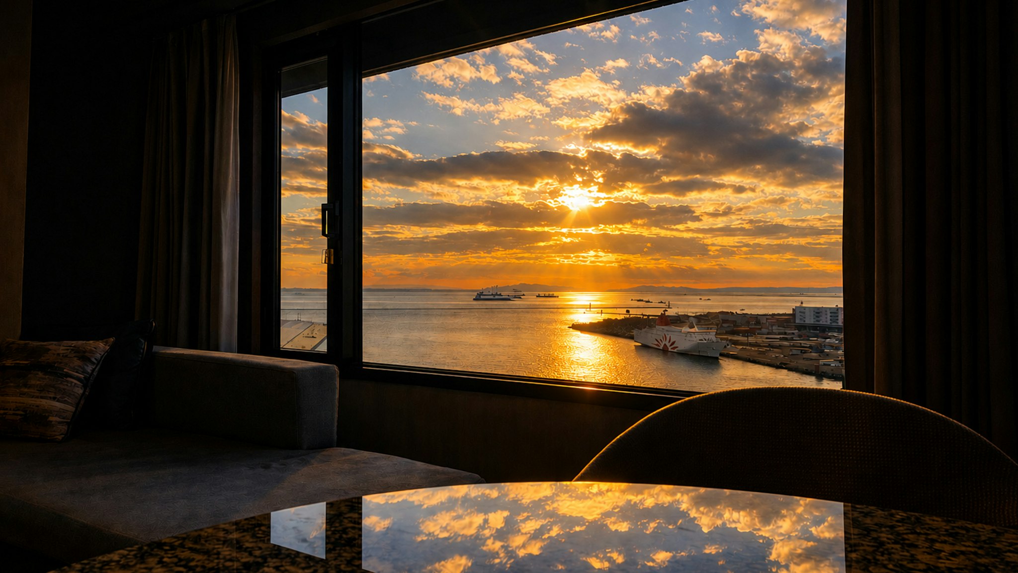 Grand Prince Hotel Osaka Bay 89/91