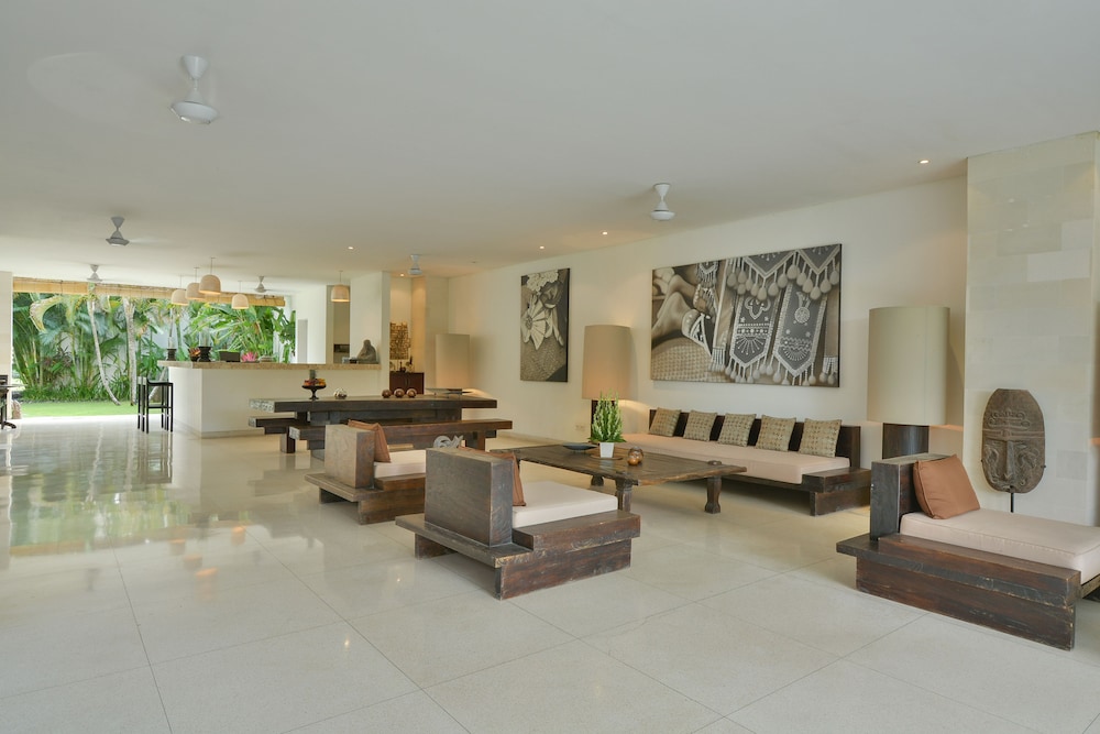 Chocolat Villas Seminyak 14/37