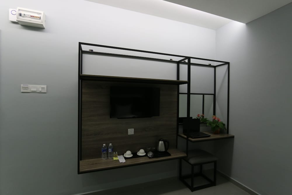 Hotel 99 Sri Petaling @ Bukit Jalil 38/50