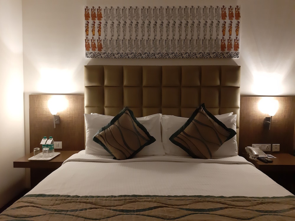 Trinity Hotel Bengaluru 13/78
