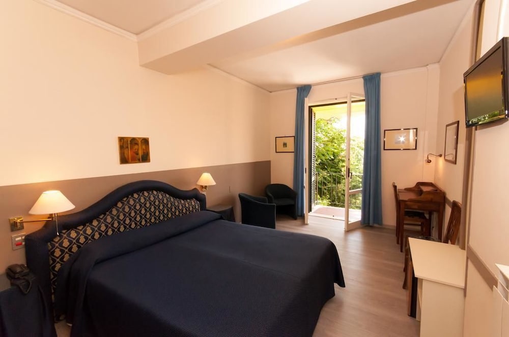 Hotel San Luca 12/48