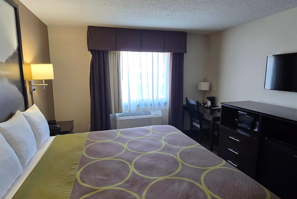 Super 8 By Wyndham Rogers Minnesota 14/42