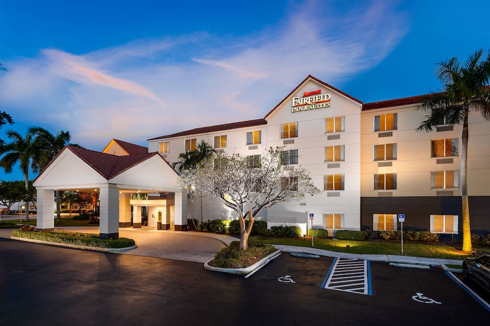 FAIRFIELD INN SUITES BOCA RATON in BOCA RATON - FL