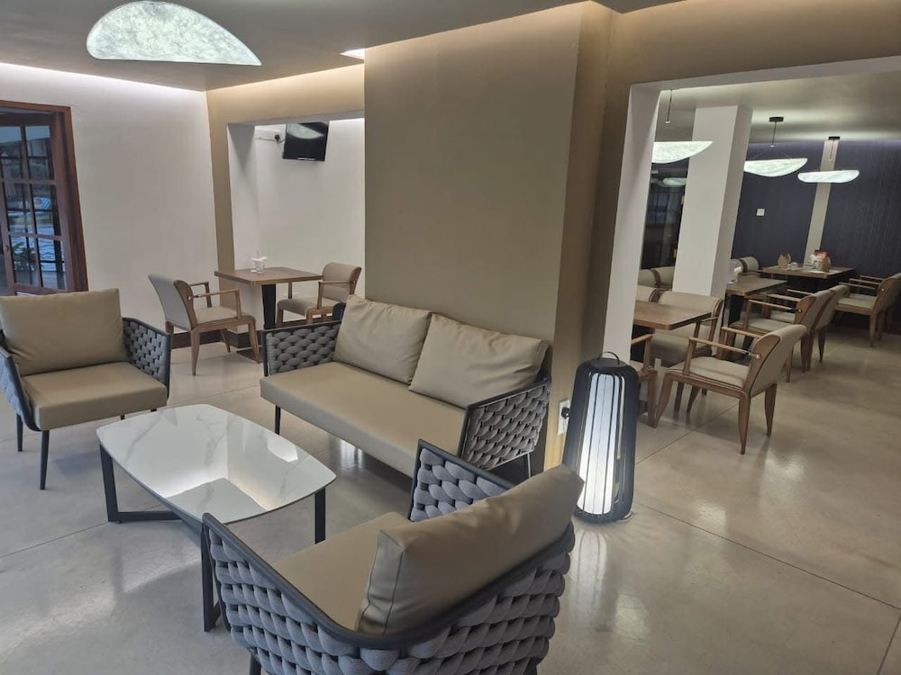 Rajarata Hotels 26/50