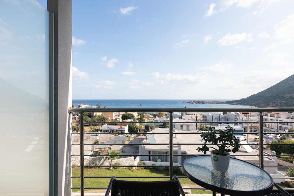 Atali Grand Resort 74/78