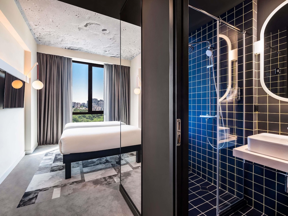 غرفة قياسية بسريرين منفصلين، Ibis Tbilisi City 5/5