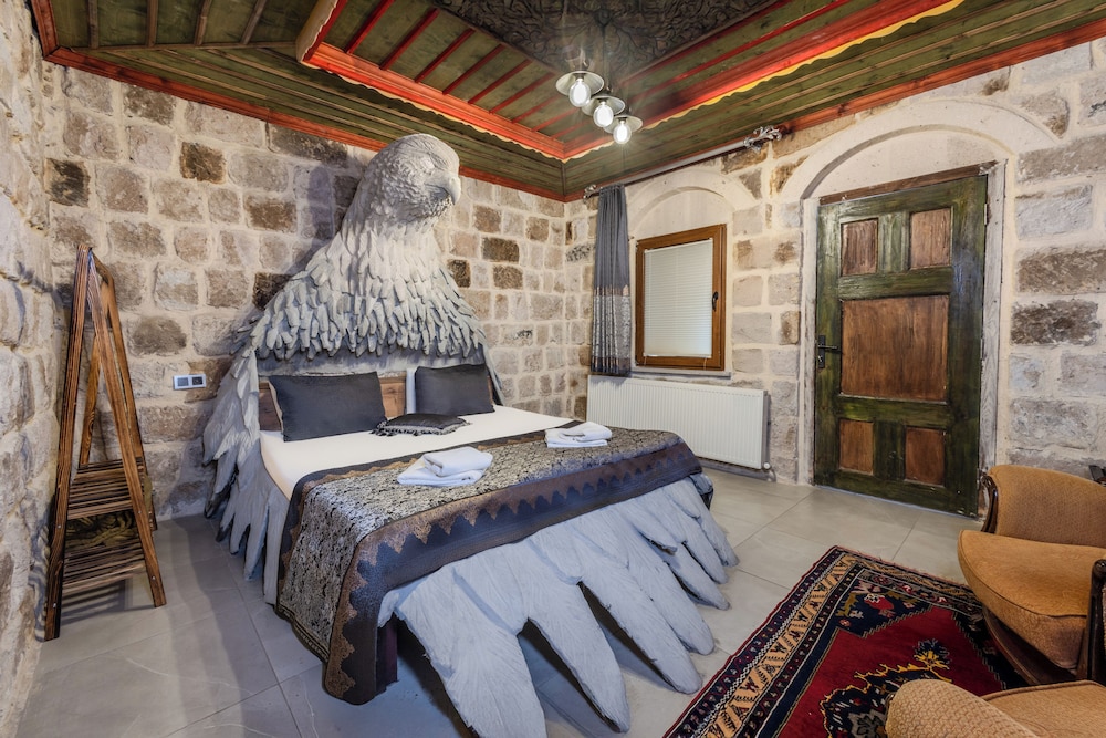 Spa, Queen Bed