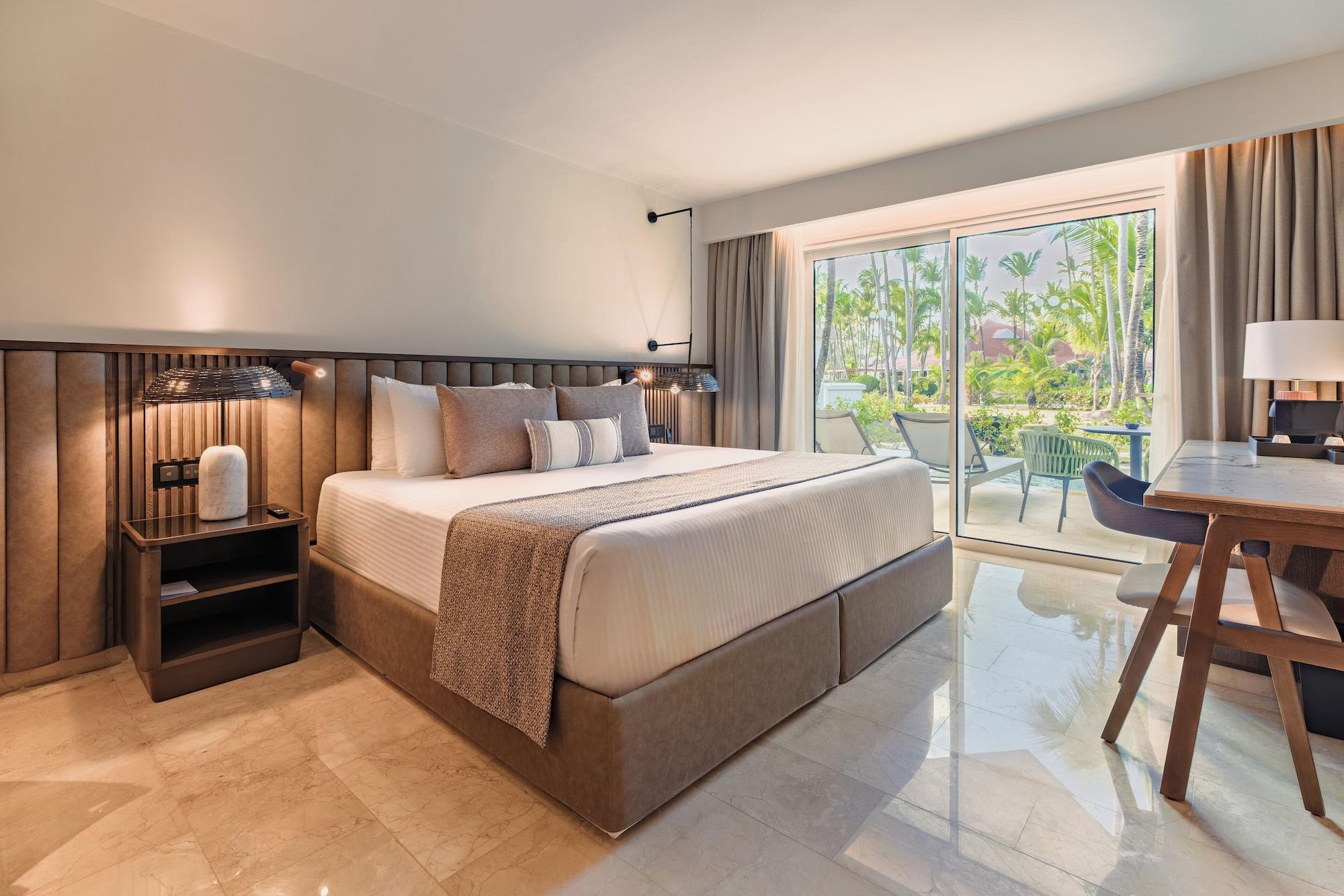 Select, Family Suite, Family, Private Pool