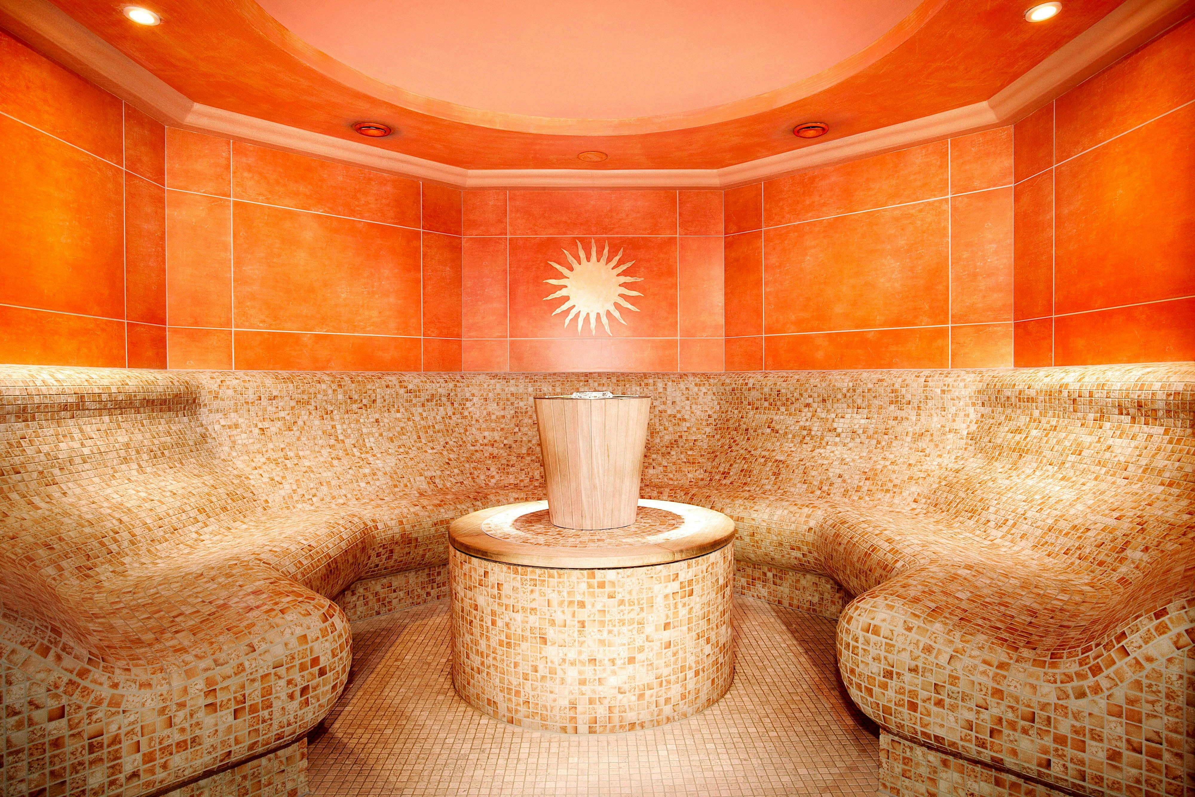 Sheraton Grand Hotel And Spa 24/75