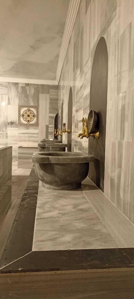 Grand Niki Hotel & Spa 27/50