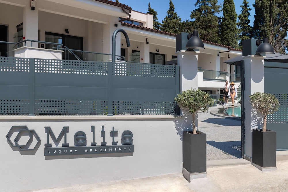 Melite Luxury Rooms & Apartments 3/50