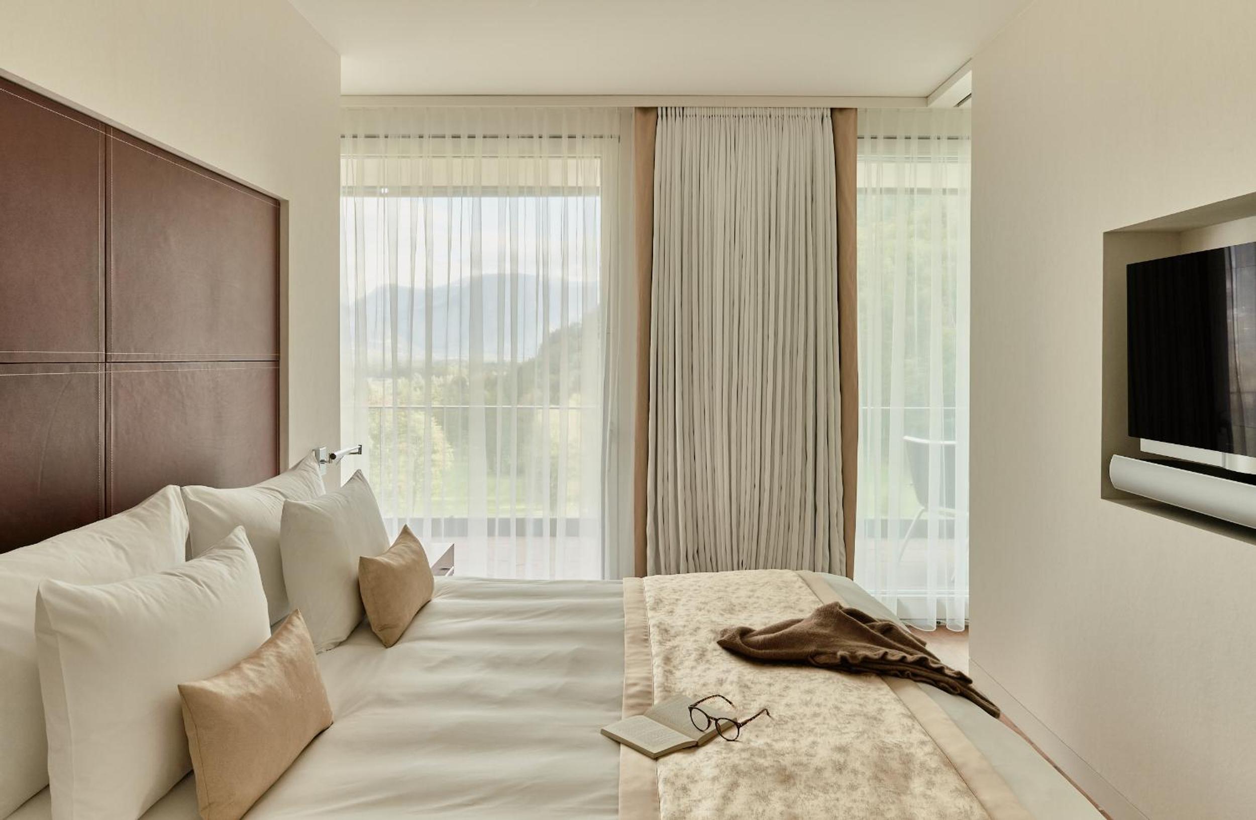Loft, Spa, Deluxe, King Bed, Sofa