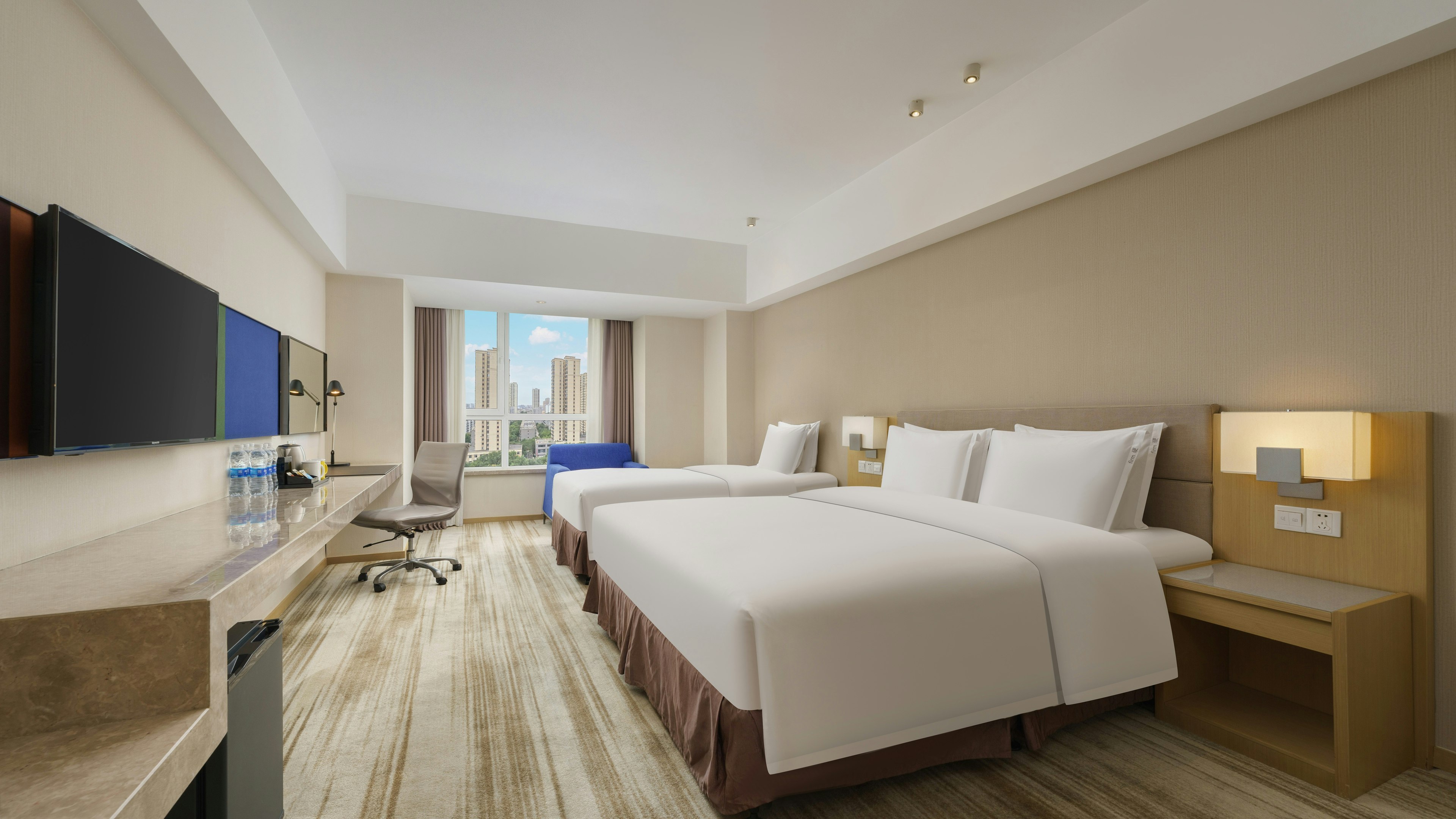 HOLIDAY INN EXPRESS SHENYANG TAWAN 14/32