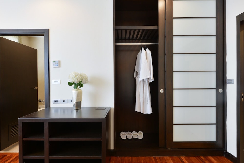 Grand Asoke Suites Boutique Residence 8/60