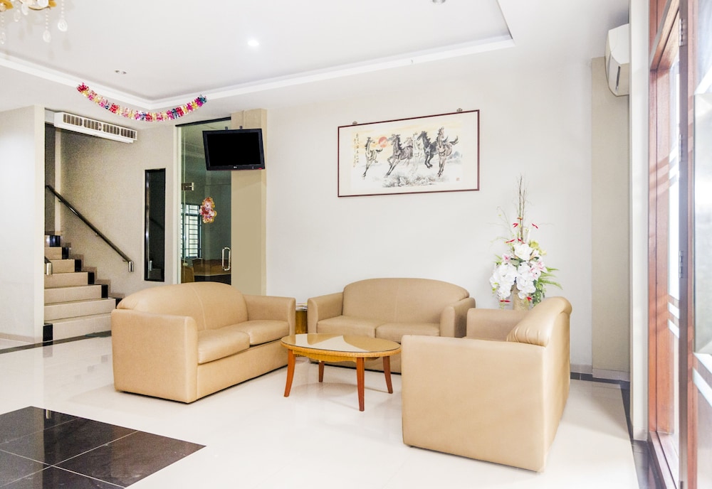 Oyo 1867 Kara Guest House 35/43