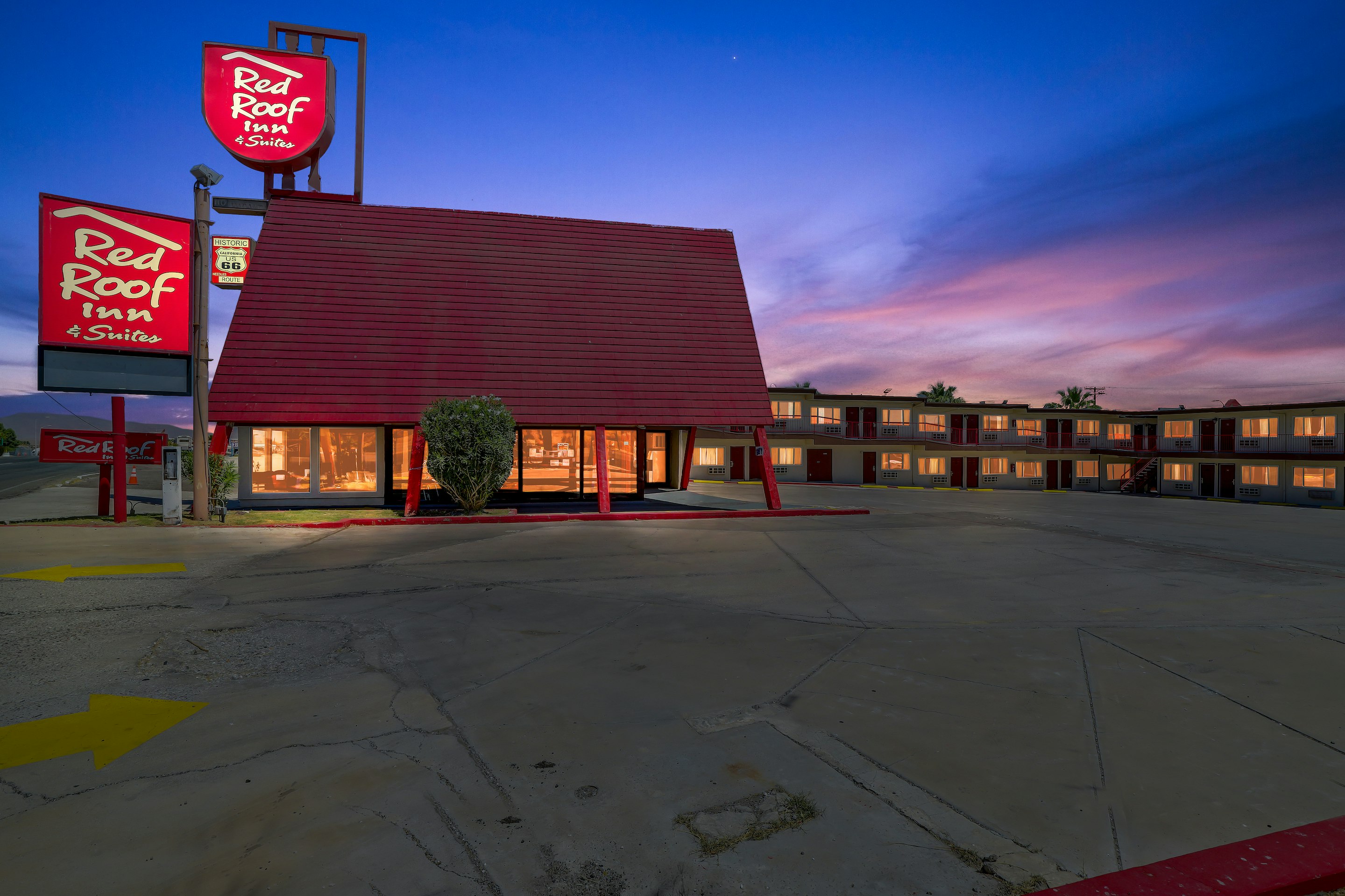 Red Roof Inn Needles 43/45