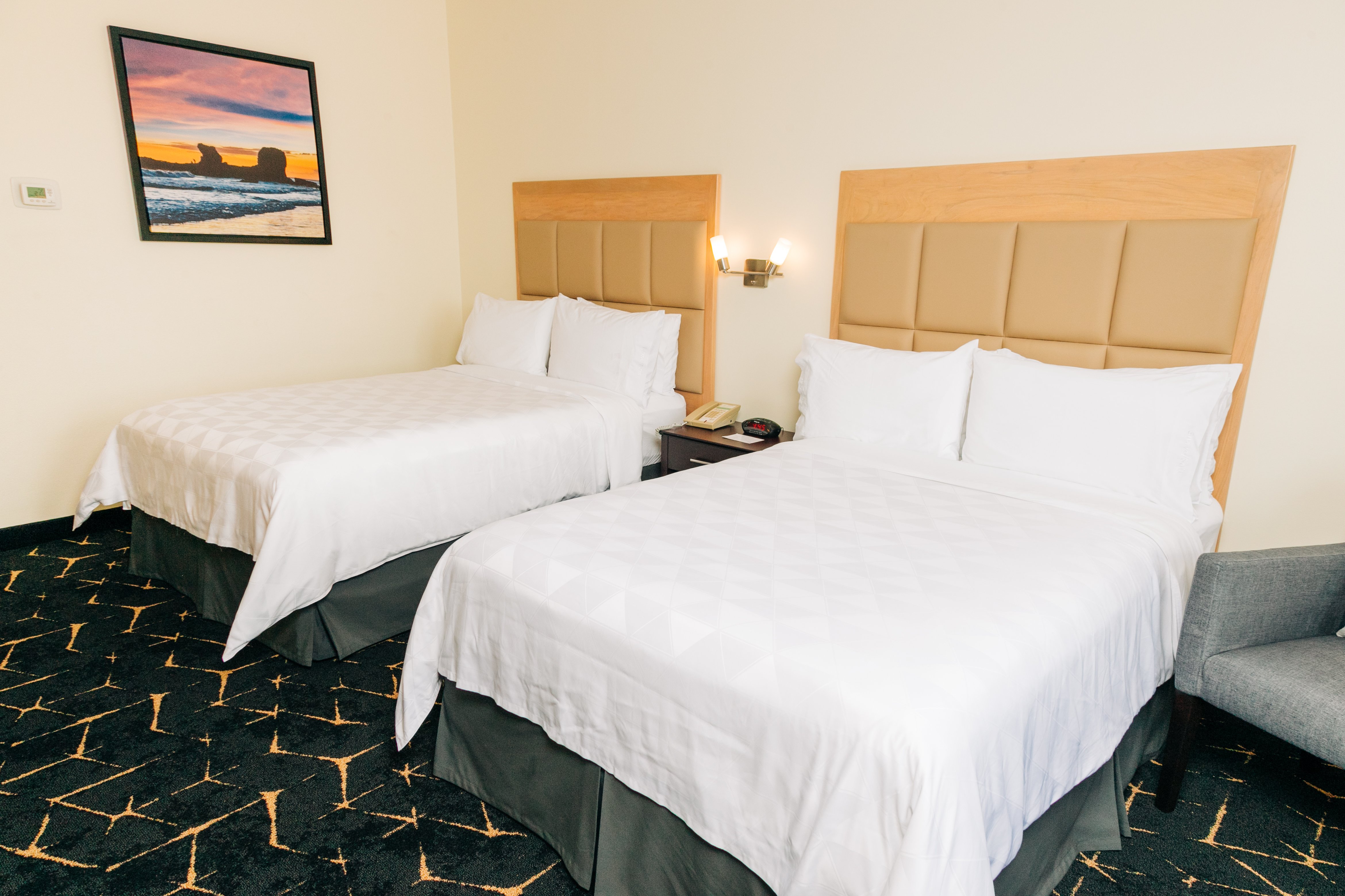 Standard, 2 Double Beds, Volcano View، Holiday Inn San Salvador An Ihg Hotel 2/5