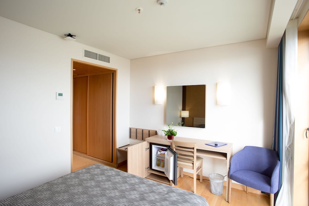 Antillia Hotel 61/127