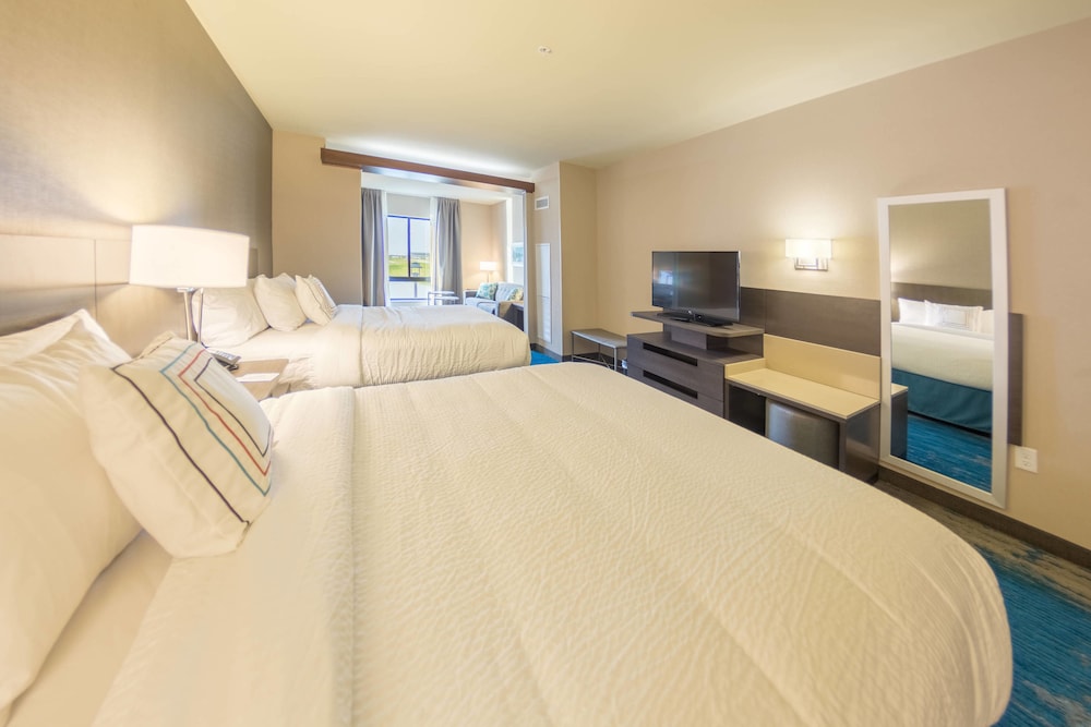 Fairfield Inn Suites By Marriott Des Moines Altoona 12/29