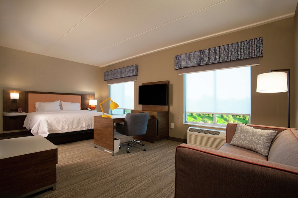 Hampton Inn Suites Kutztown Pa 31/46