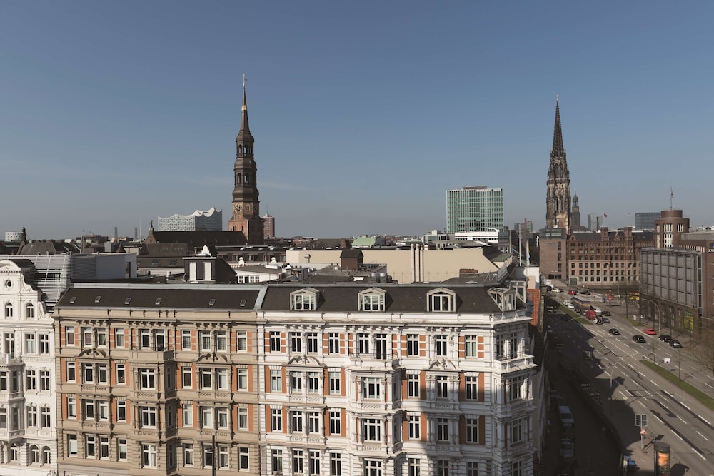 Adina Apartment Hotel Hamburg Speicherstadt in HAMBURG