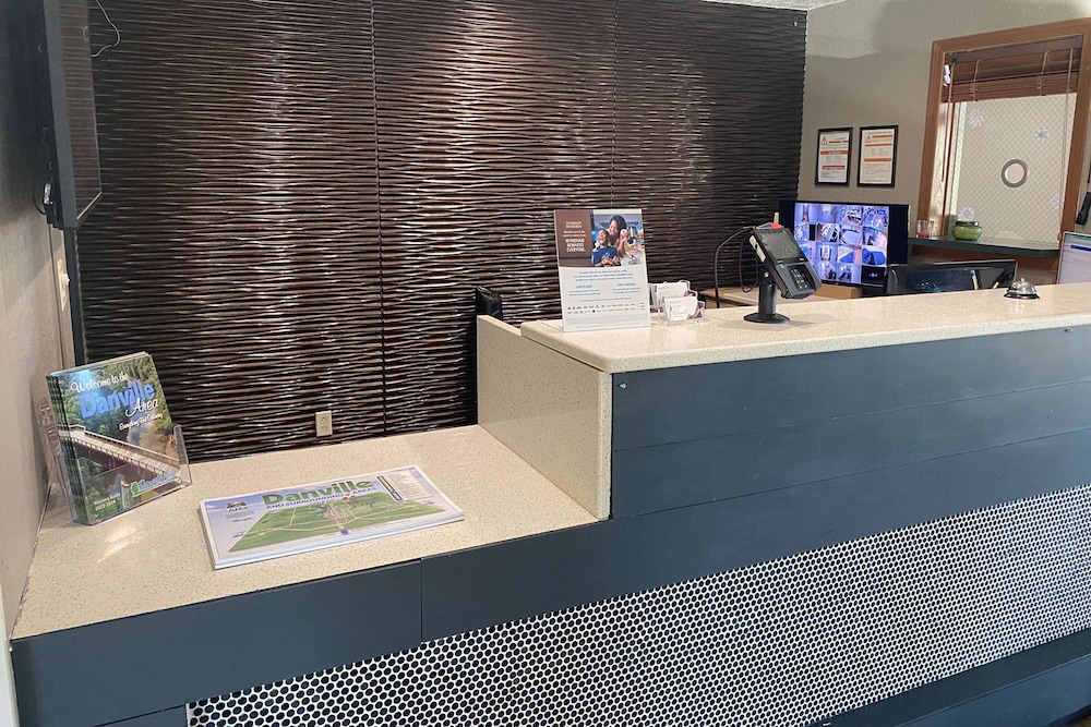 Baymont by Wyndham Danville IL 6/41