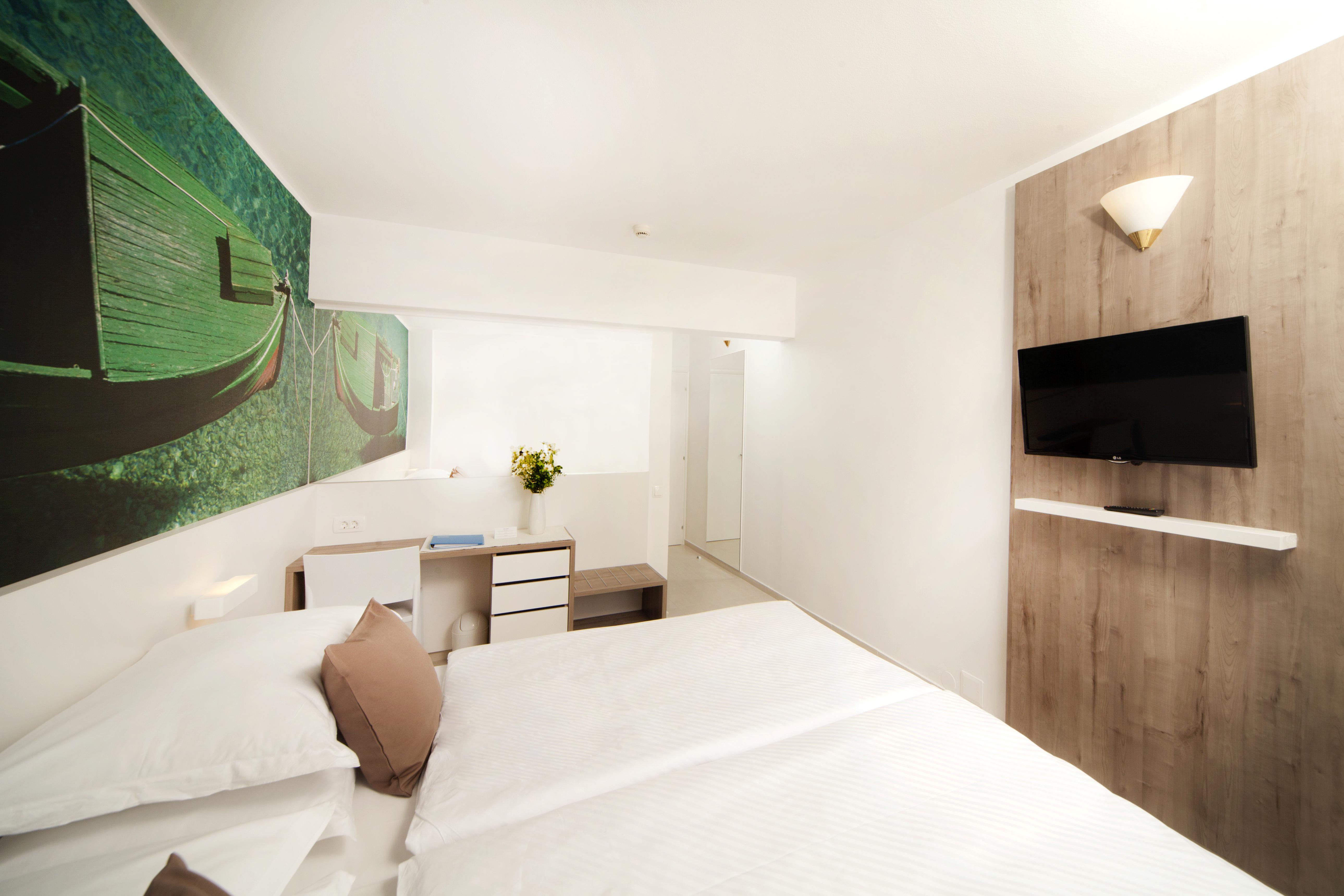 غرفة قياسية بشرفة، Bluesun Hotel Neptun 2/2