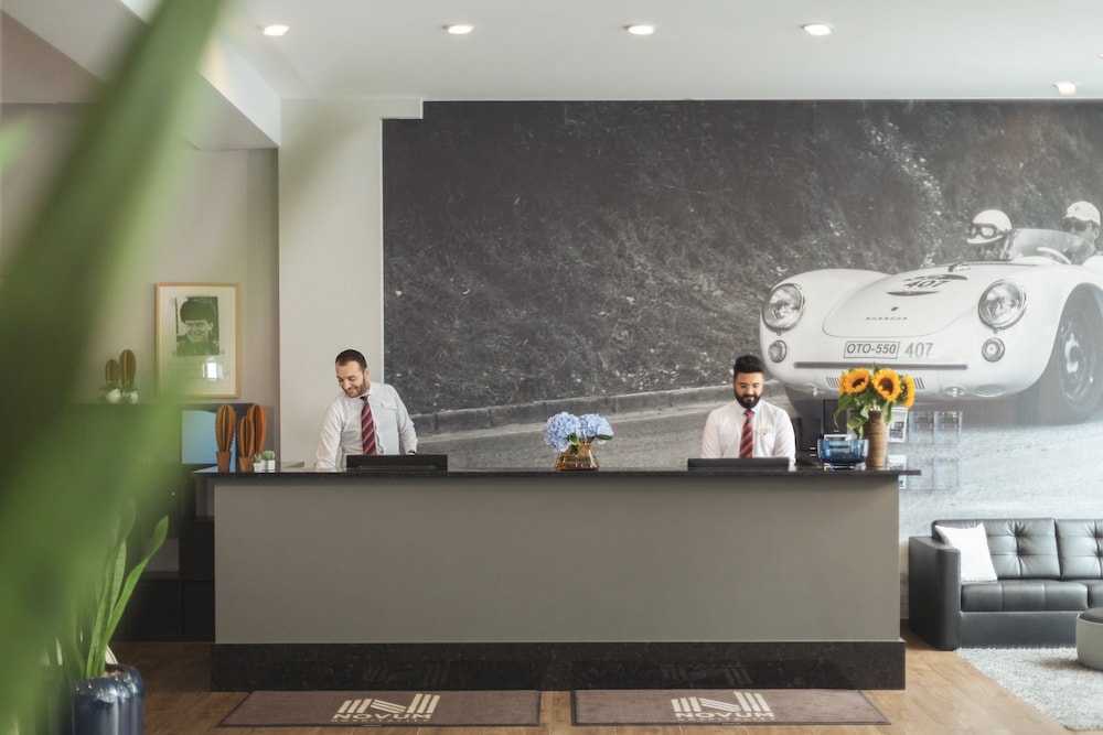 Garner Hotel Stuttgart - Zuffenhausen By IHG 8/61