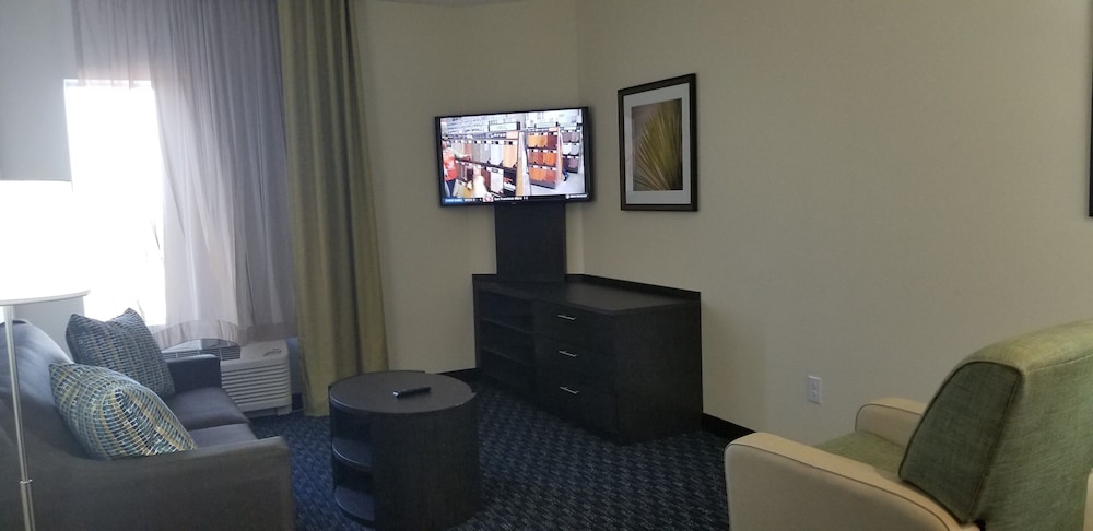 Candlewood Suites Plano North 29/44