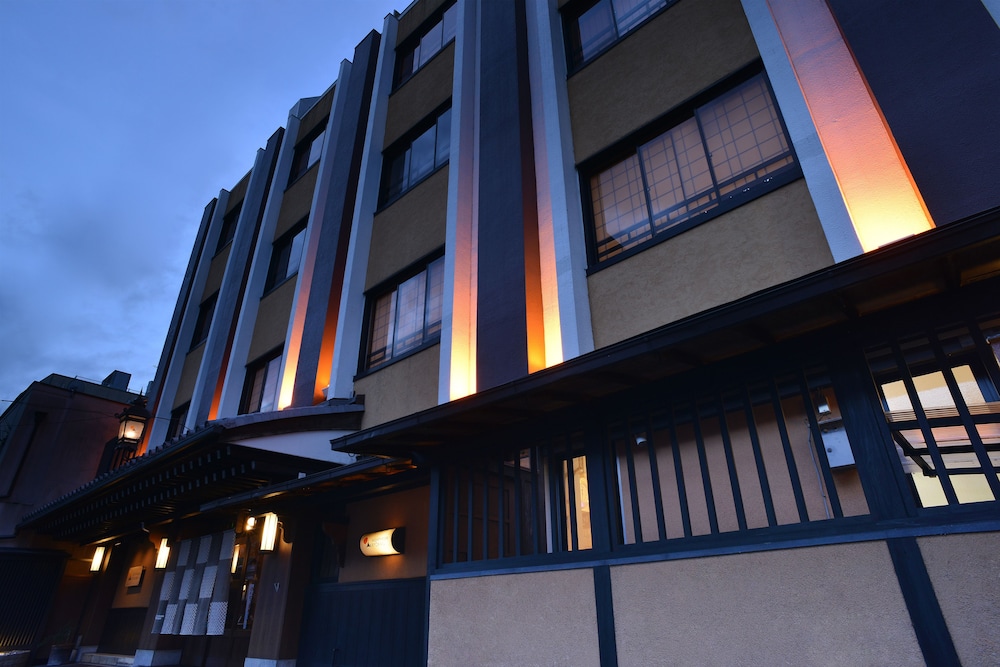 NISHIYAMA RYOKAN 2/46