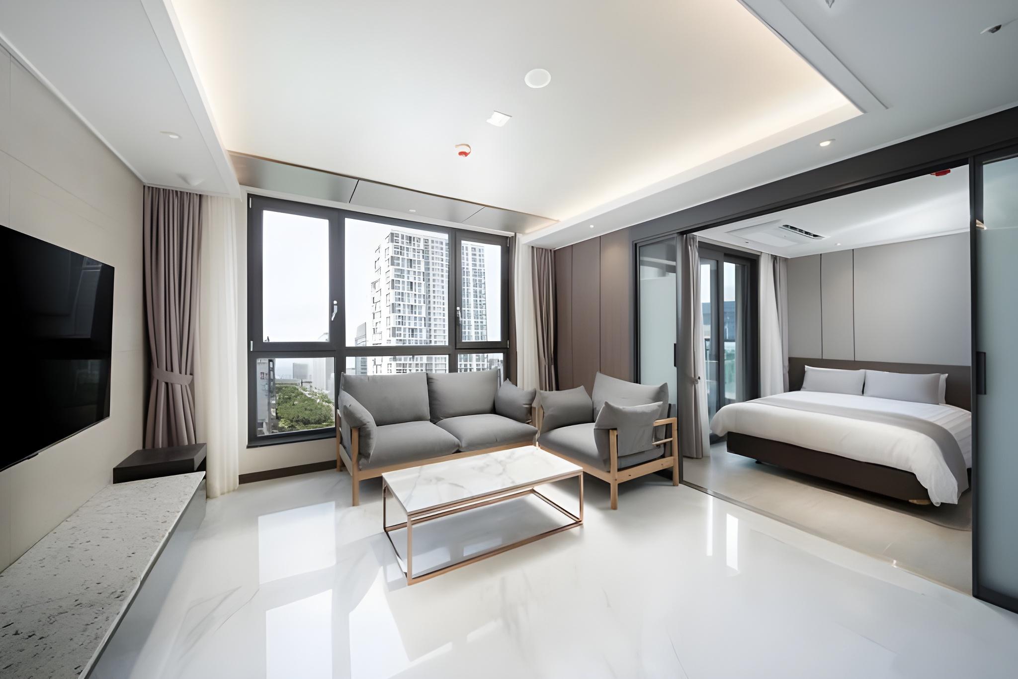 Premium, Suite, Single, Double Bed