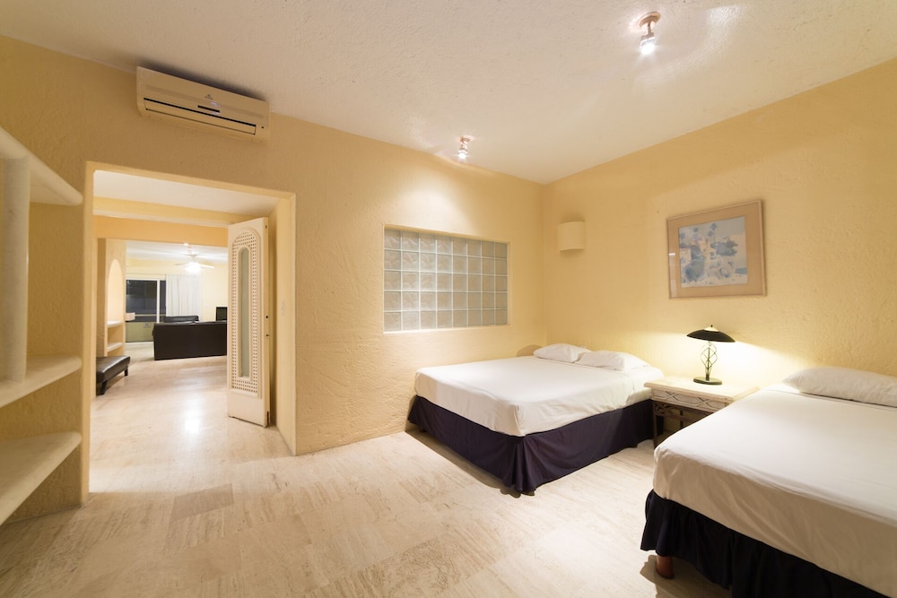 3 ROOMS, STANDARD