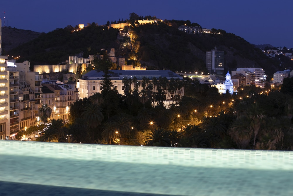 ONLY YOU HOTEL MALAGA 44/50
