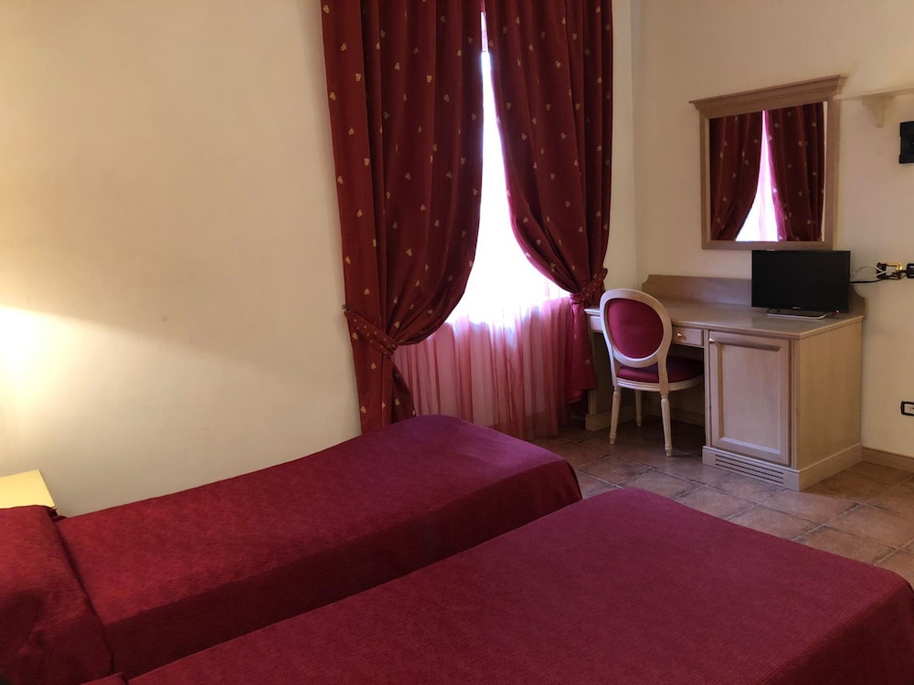 Hotel Quadrifoglio by Mancini 31/50
