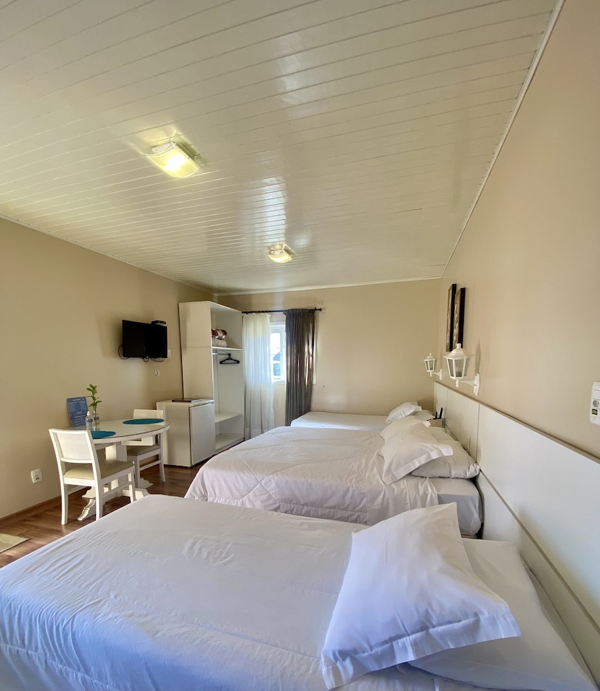 EXCLUSIVE, CHALET, MULTIPLE BEDS