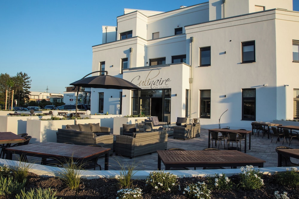 K Apart Hotel and Boardinghouse 45/49
