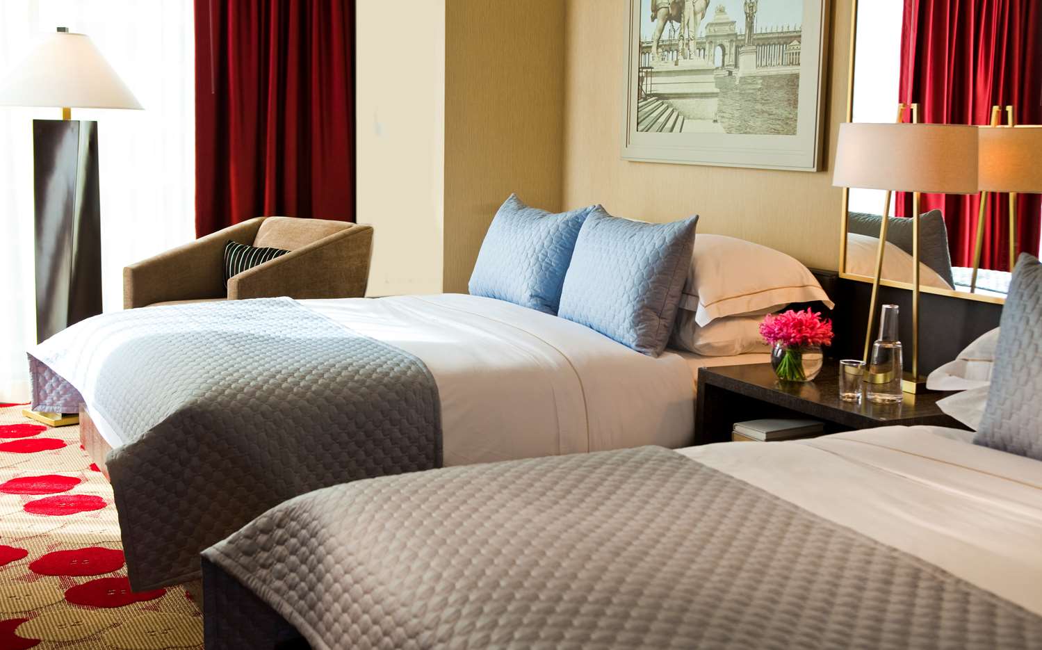 DELUXE, 2 DOUBLE BEDS, ACCESSIBLE