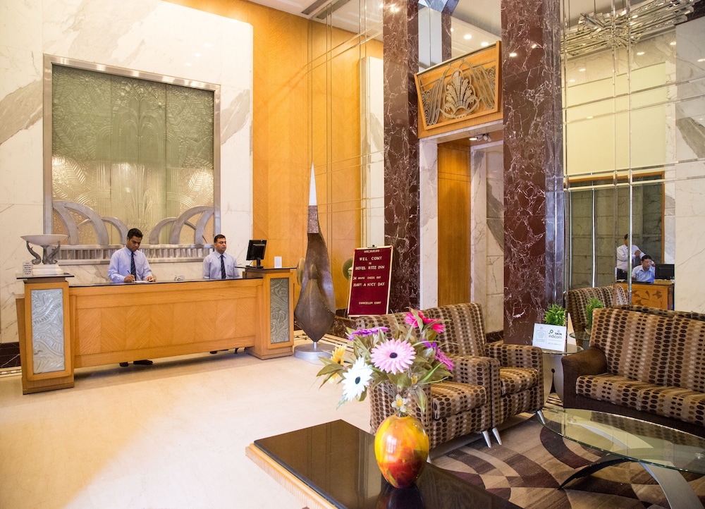Sarovar Portico Kalupur Ahmedabad 4/42