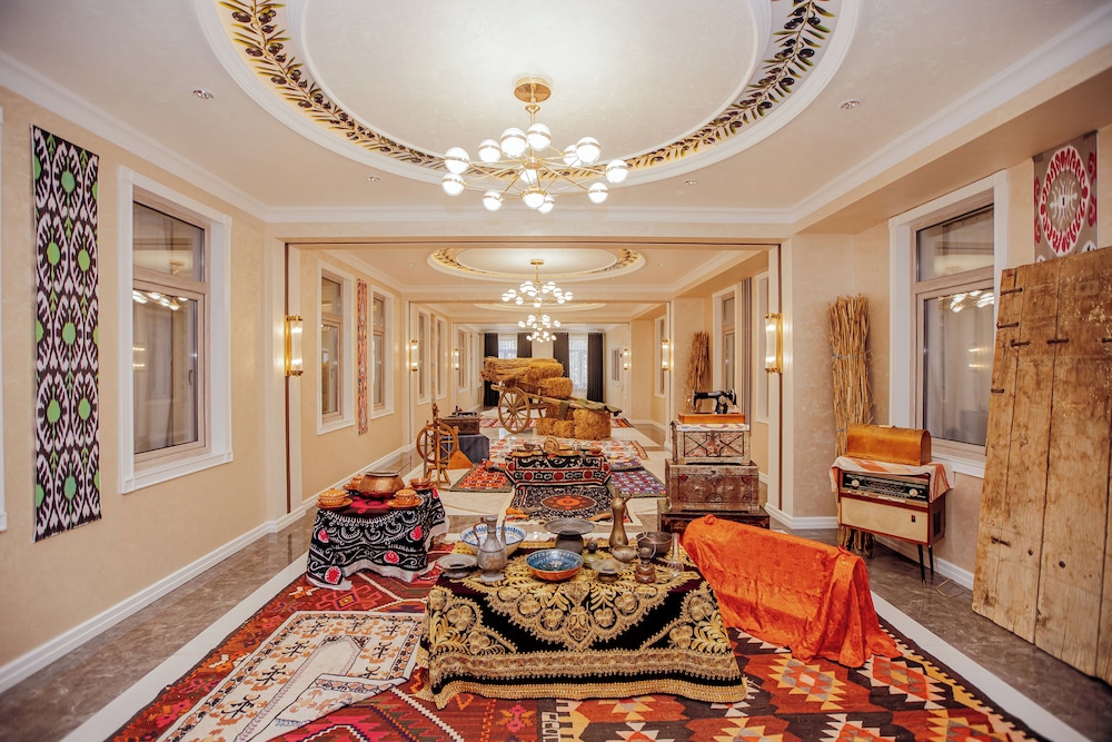 Silk Road Empire Hotel 32/50