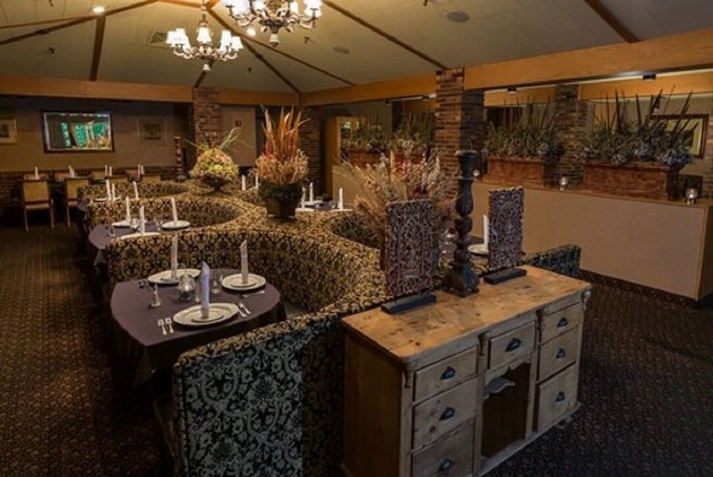 Wendover Nugget Hotel & Casino by Red Lion Hotels 4/60