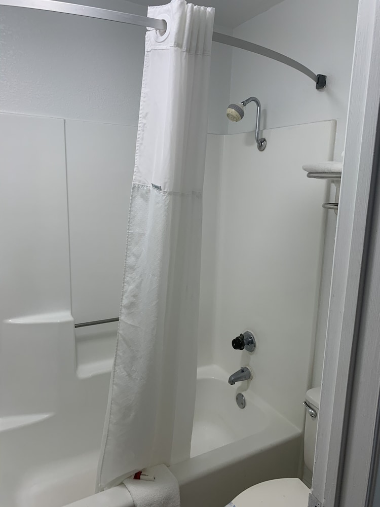 غرفة بسريرين كوين، Travelodge By Wyndham Killeen/Fort Hood 7/7